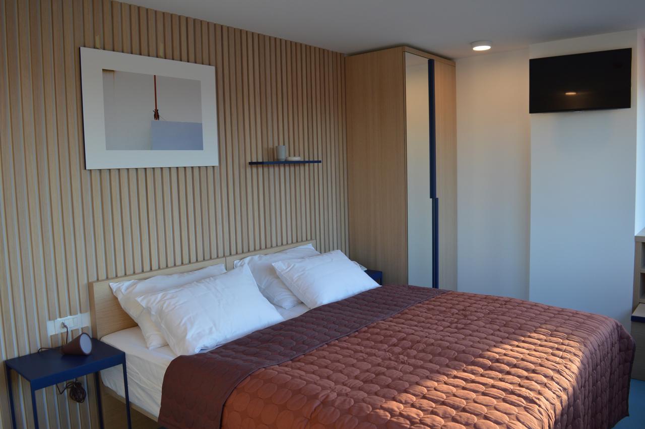 Up There Design Rooms Split Ngoại thất bức ảnh